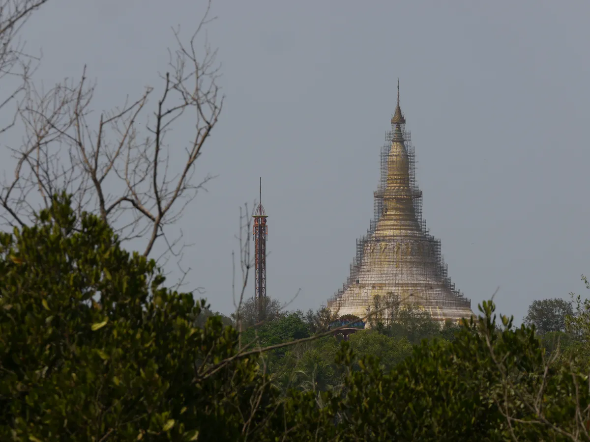 Global Vipassana Pagoda