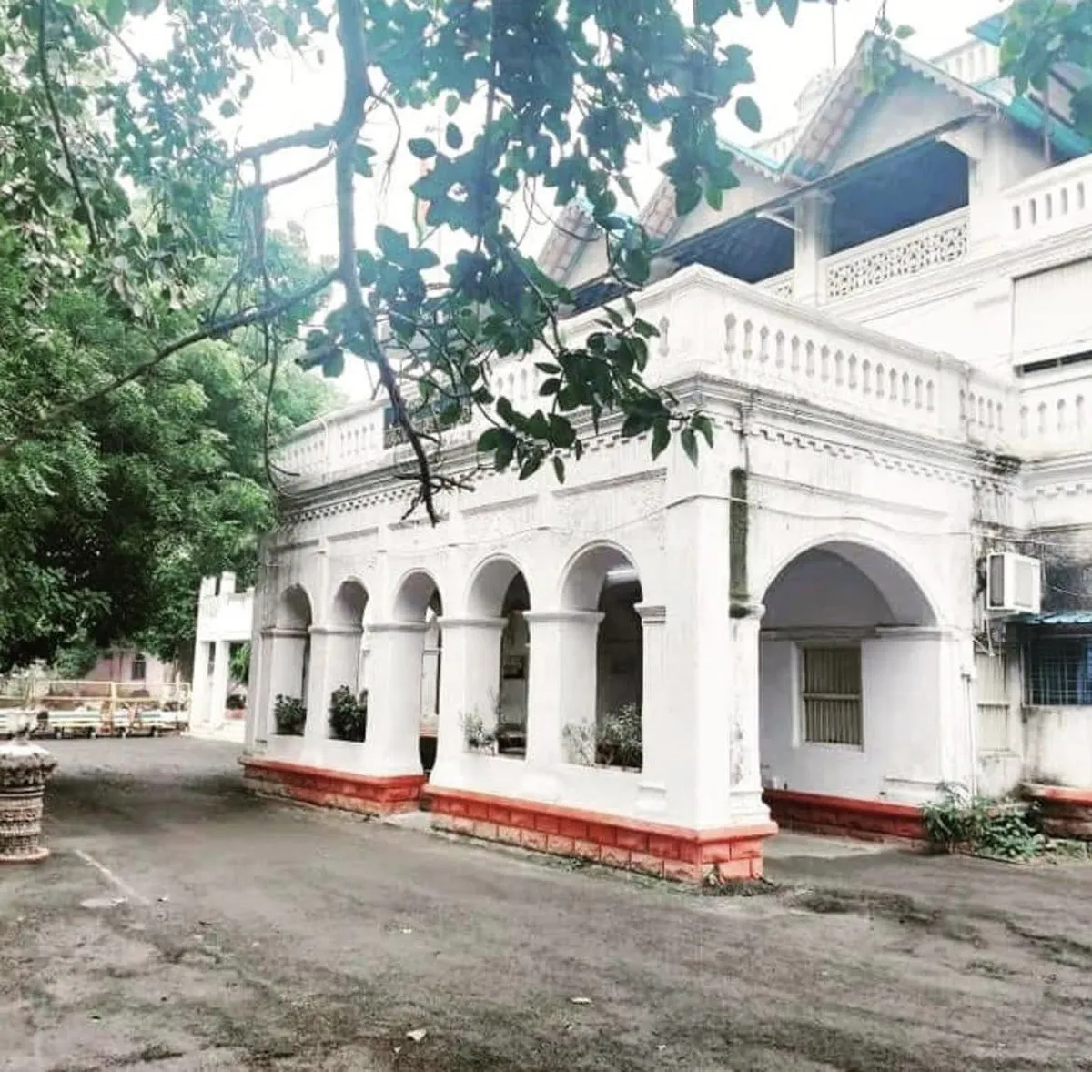 Lakshmi Niwas Palace