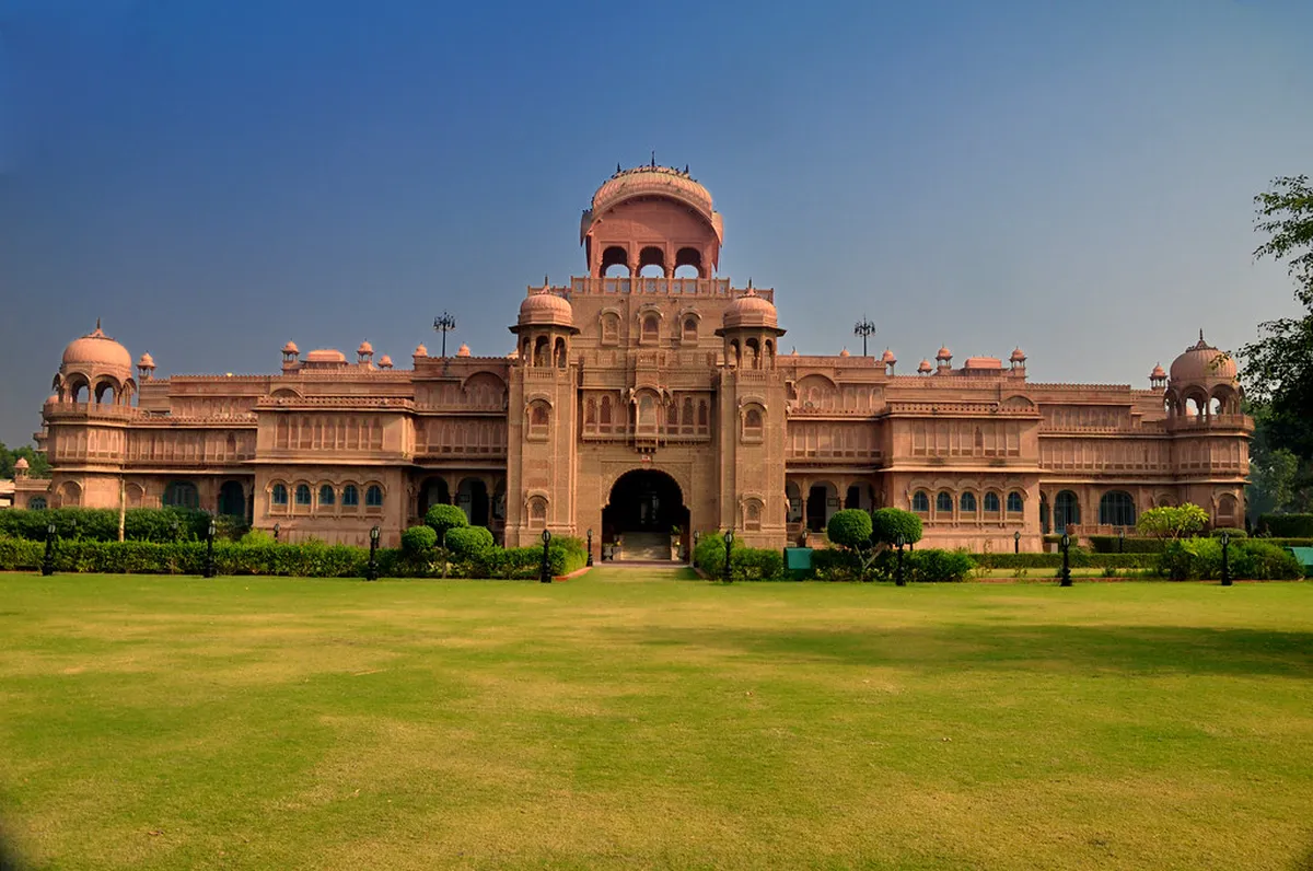 Lalgarh Palace