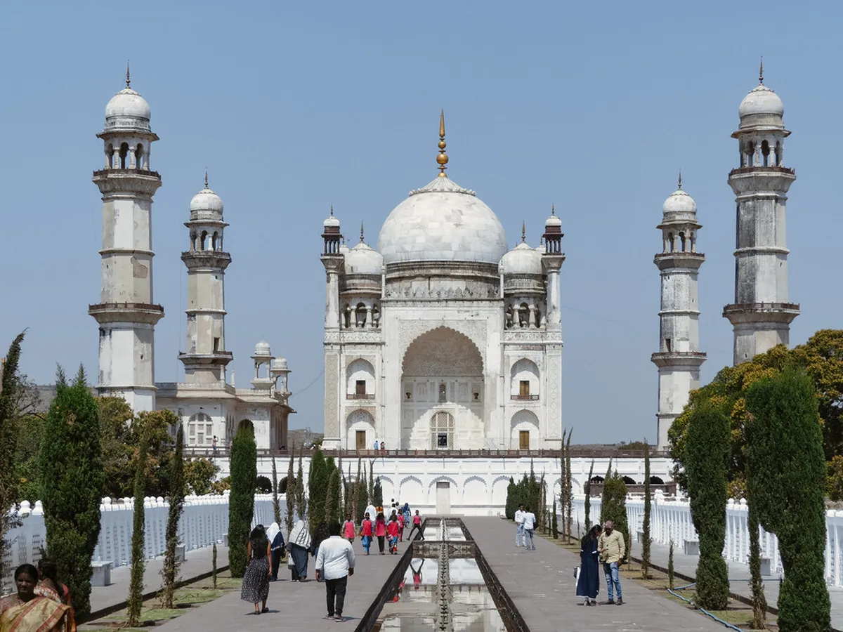 Mausoleum of Aurangzeb