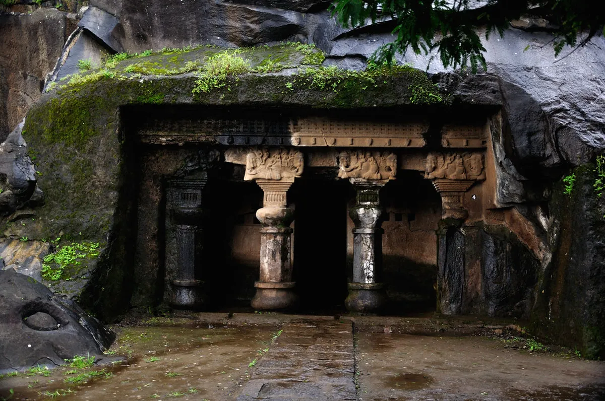 Pandavleni Caves