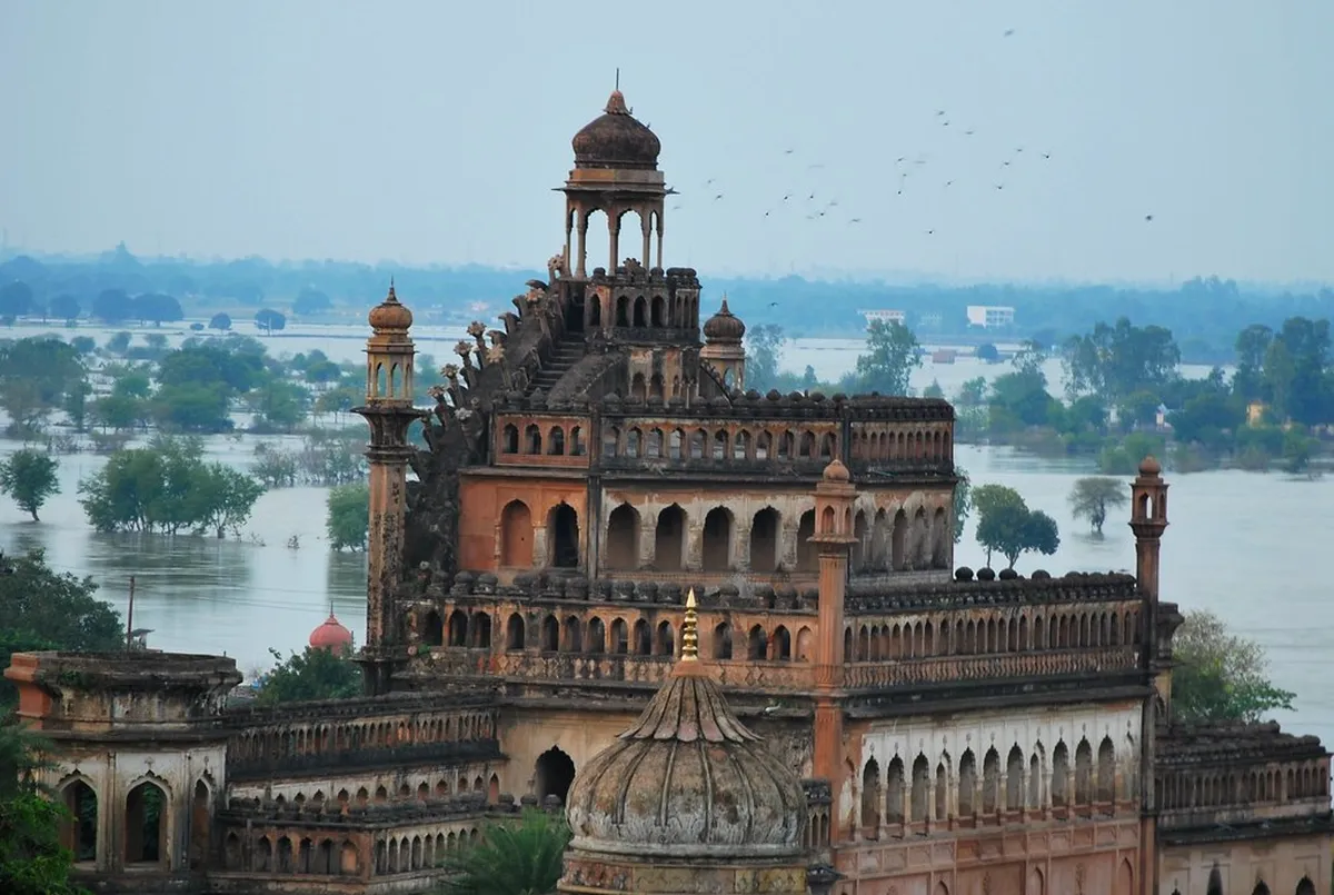 Rumi Darwaza