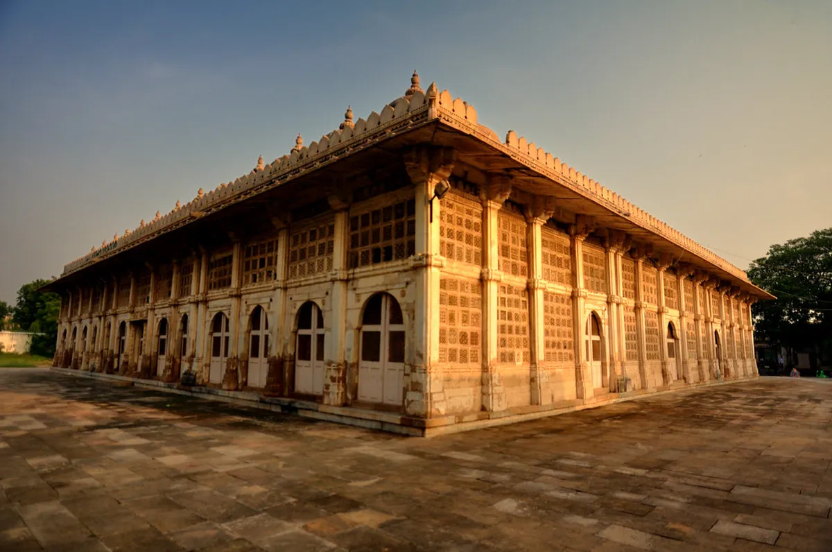 Sarkhej Roza